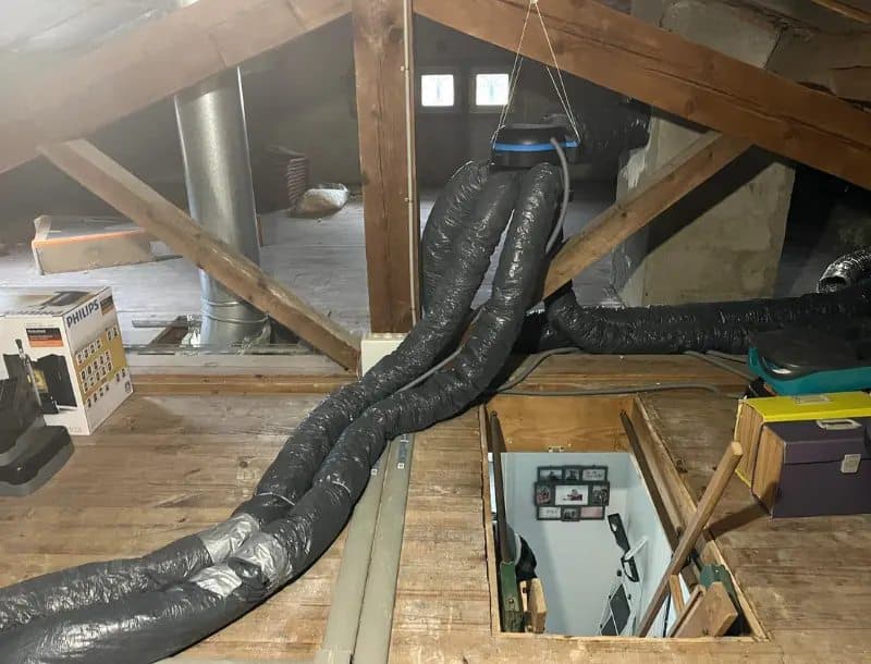 Réseau de gaines isolées d'une VMC double flux